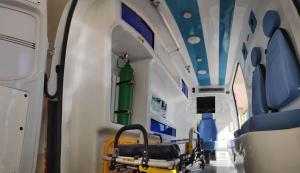 Nova Mercedes Sprinter 416 ambulância UTI