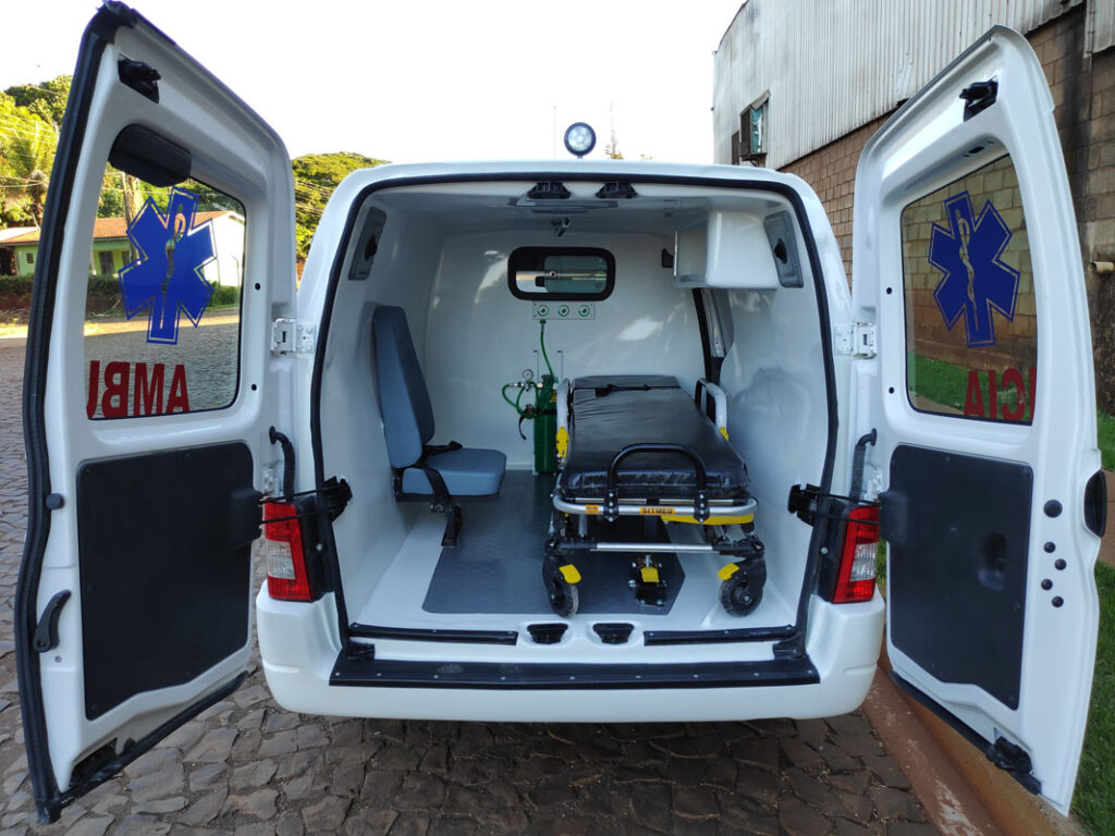 Ambulância Simples Remoção (1)