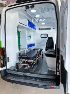 Nova Ford Transit Ambulancia UTI a venda.