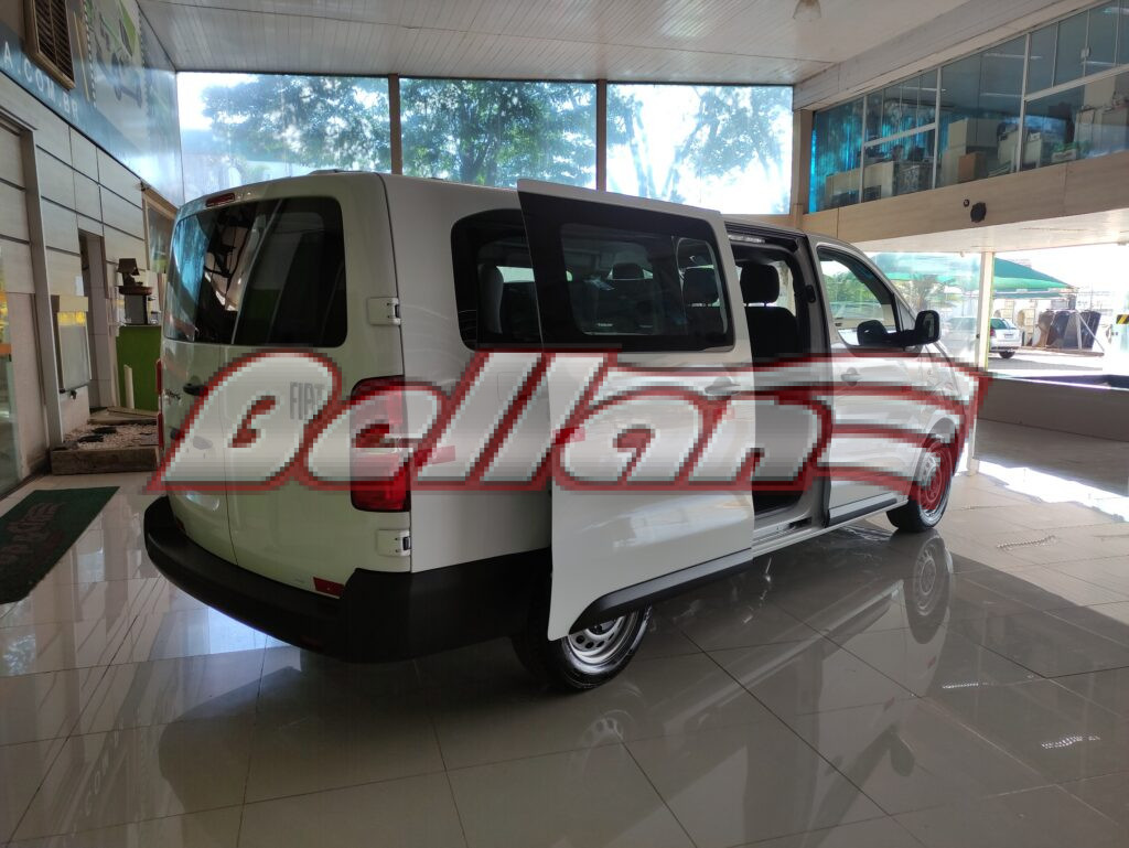 Van Passageiro Fiat Scudo 1