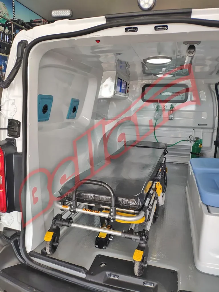 interno de fibra ambulancia peugeot expert simples remocao