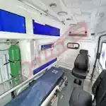 Venda Ambulância Renault Master UTI, armarios internos de Fibra.