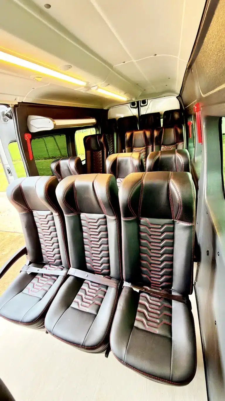 Nova Renault Master Van Passageiro
