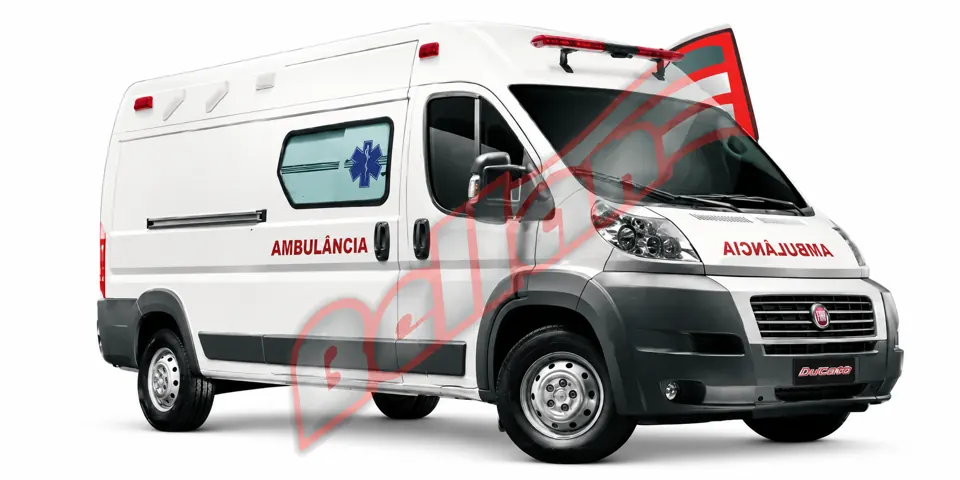Fiat Ducato Ambulância em vista externa sobre fundo branco