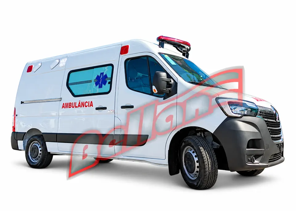 Renault Master Ambulância em vista externa sobre fundo branco