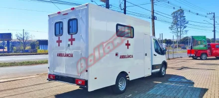 Ford Transit Bau Ambulancia